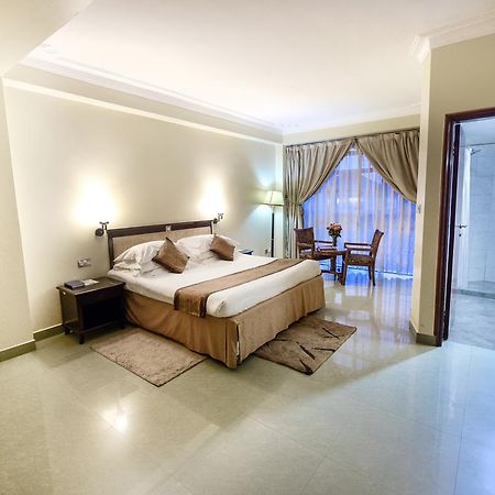 Hotel Sojovalo คัมพาลา ภายนอก รูปภาพ