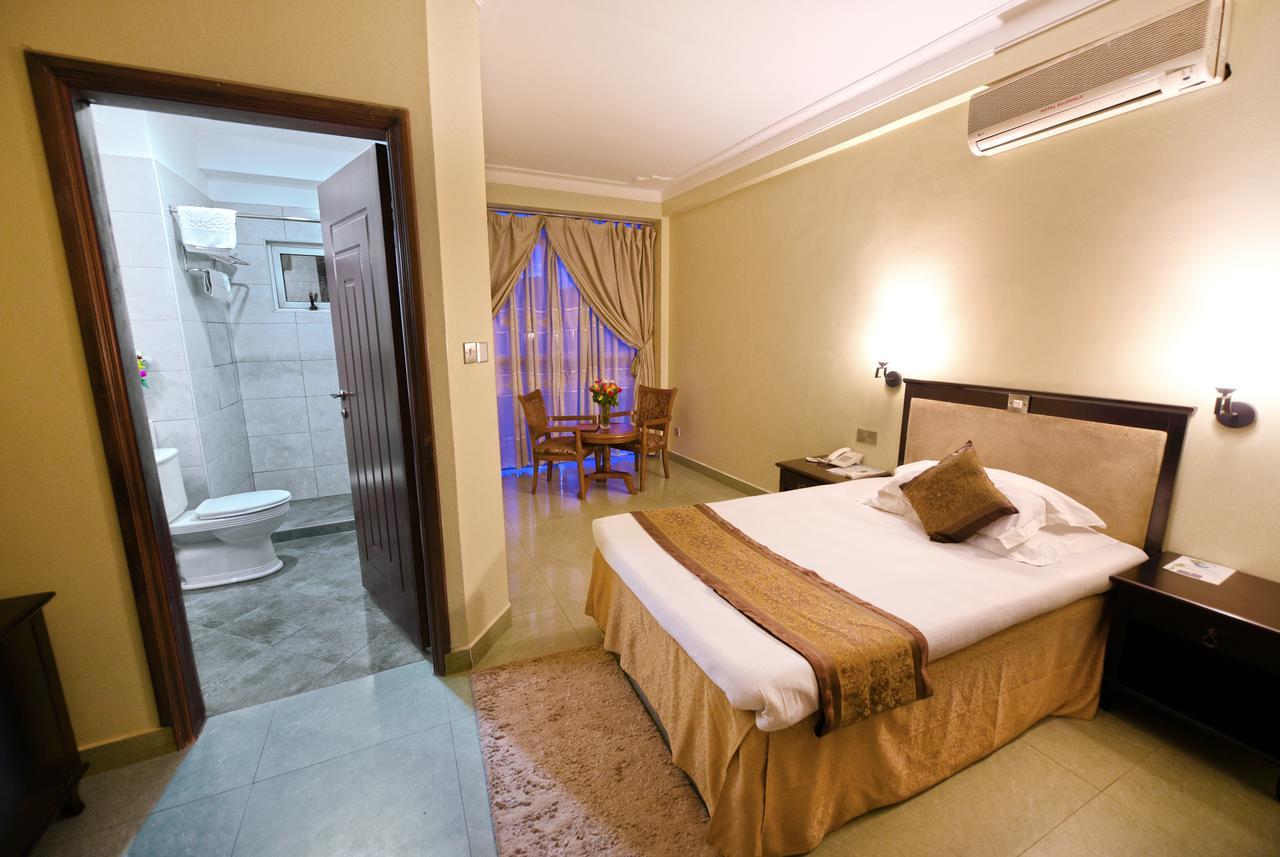 Hotel Sojovalo คัมพาลา ภายนอก รูปภาพ