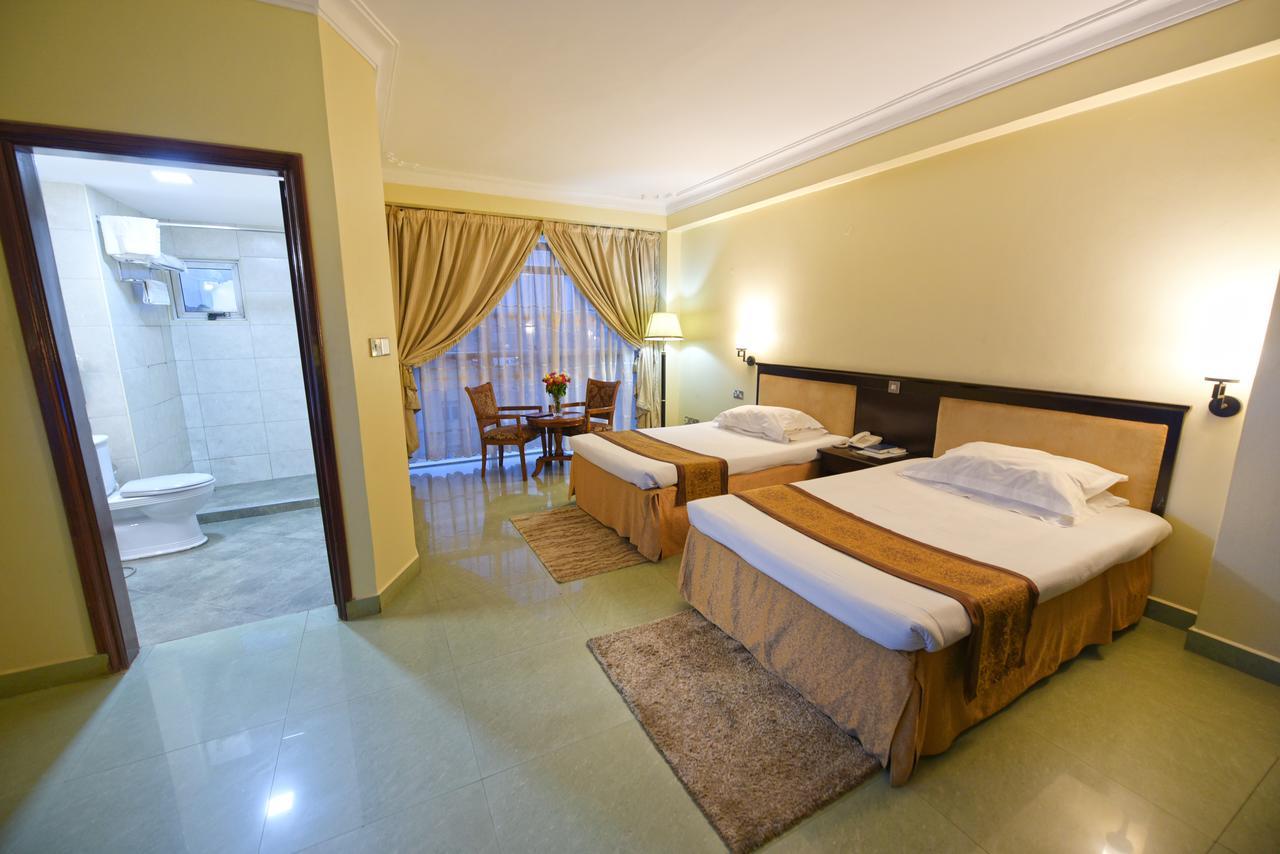 Hotel Sojovalo คัมพาลา ภายนอก รูปภาพ