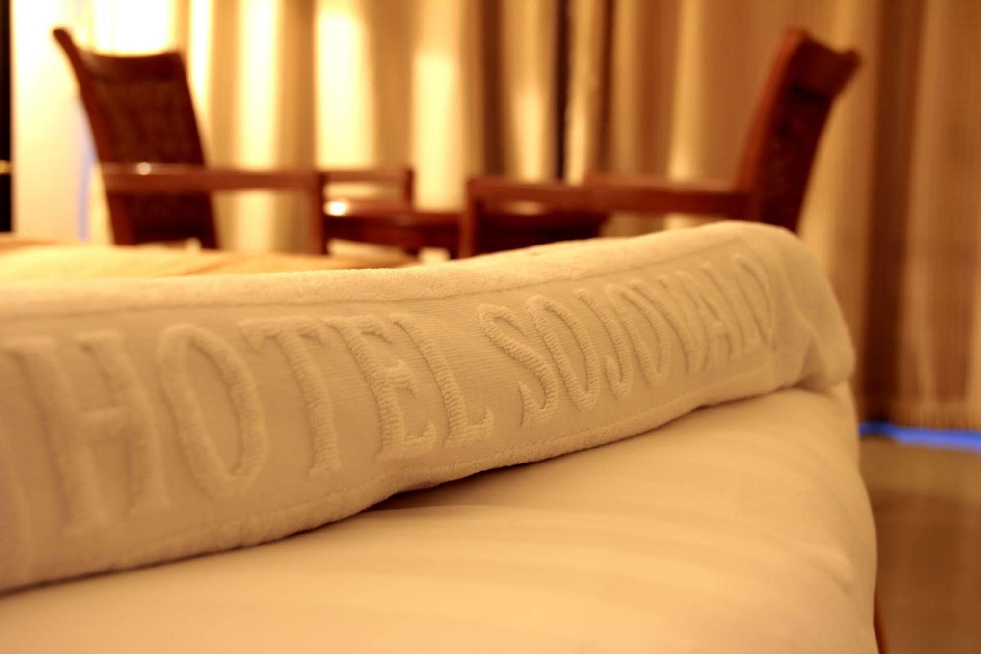 Hotel Sojovalo คัมพาลา ภายนอก รูปภาพ